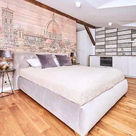 Appartement Chodkiewicza 10 *